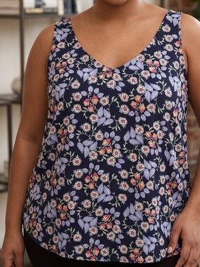 Loft plus size petite floral sleeveless lightweight blouse top shirt